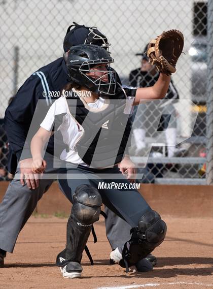Thumbnail 1 in Pacifica vs. Foothill Tech photogallery.