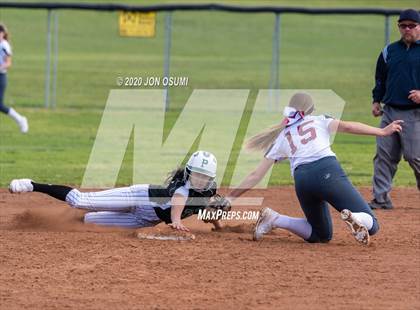 Thumbnail 3 in Pacifica vs. Foothill Tech photogallery.