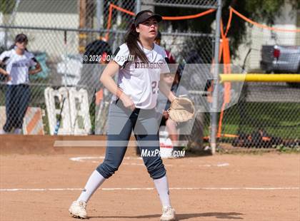 Thumbnail 1 in Pacifica vs. Foothill Tech photogallery.