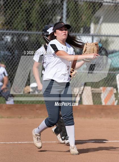 Thumbnail 3 in Pacifica vs. Foothill Tech photogallery.