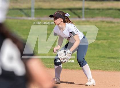Thumbnail 1 in Pacifica vs. Foothill Tech photogallery.
