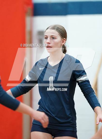 Thumbnail 1 in Mott vs. Durand (Our Lady Of The Lakes Invite) photogallery.