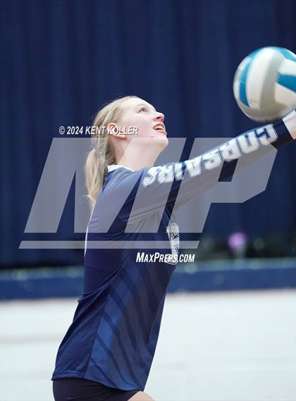 Thumbnail 3 in Mott vs. Durand (Our Lady Of The Lakes Invite) photogallery.