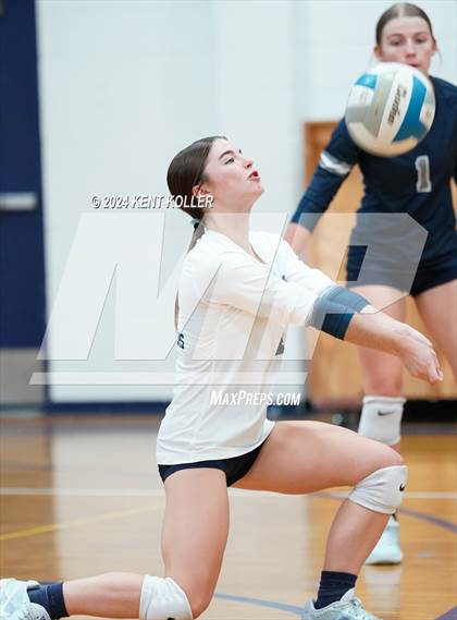 Thumbnail 3 in Mott vs. Durand (Our Lady Of The Lakes Invite) photogallery.