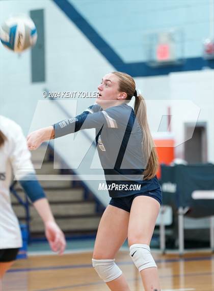 Thumbnail 3 in Mott vs. Durand (Our Lady Of The Lakes Invite) photogallery.