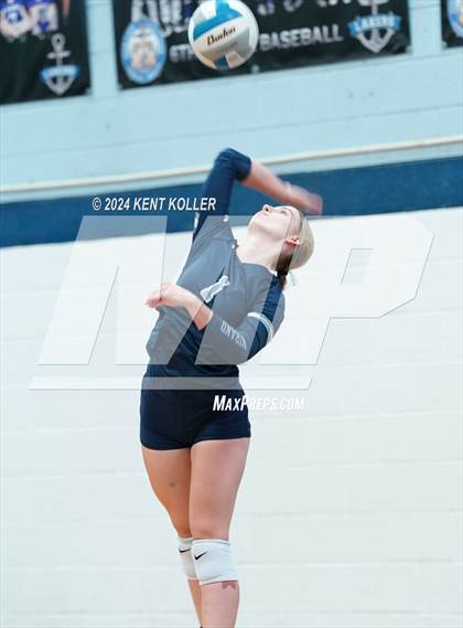 Thumbnail 2 in Mott vs. Durand (Our Lady Of The Lakes Invite) photogallery.