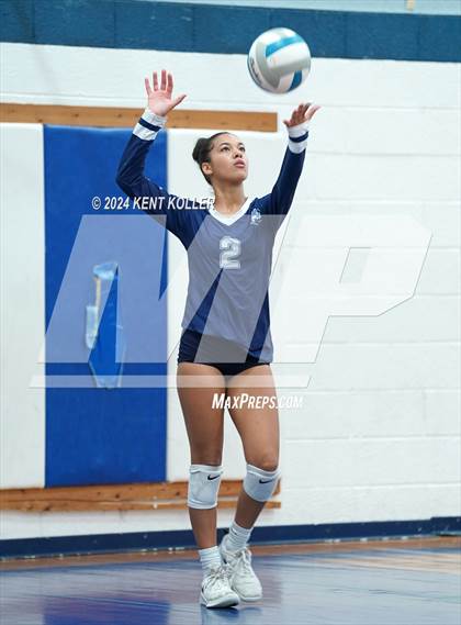 Thumbnail 1 in Mott vs. Durand (Our Lady Of The Lakes Invite) photogallery.