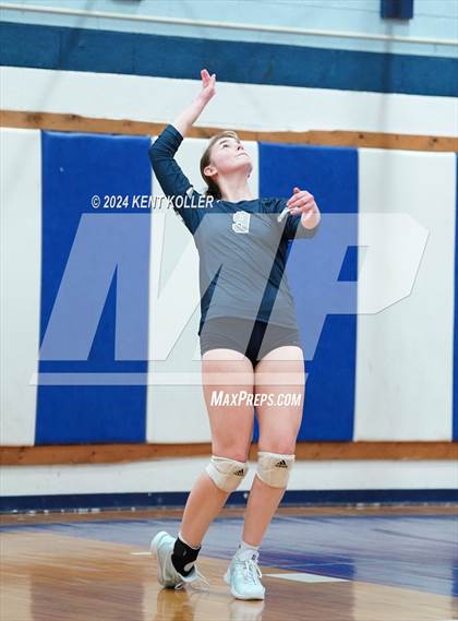 Thumbnail 1 in Mott vs. Durand (Our Lady Of The Lakes Invite) photogallery.