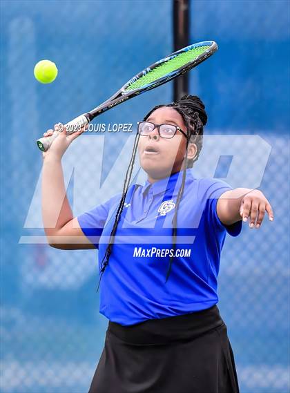 Thumbnail 3 in Charter Oak (Varsity Showcase) photogallery.
