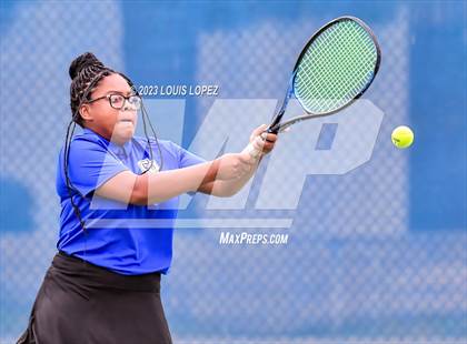 Thumbnail 2 in Charter Oak (Varsity Showcase) photogallery.