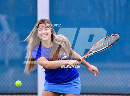 Thumbnail 3 in Charter Oak (Varsity Showcase) photogallery.