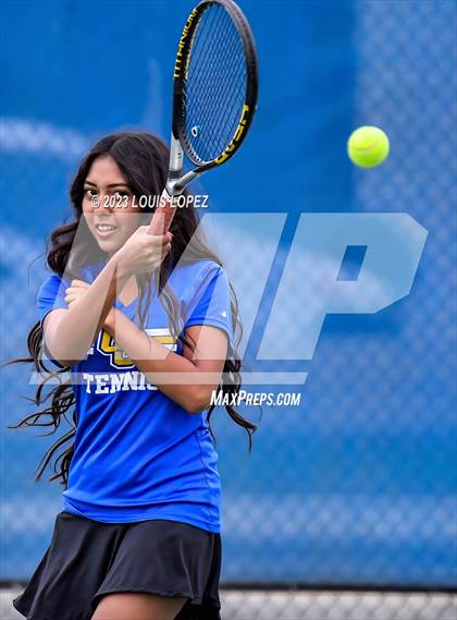 Thumbnail 3 in Charter Oak (Varsity Showcase) photogallery.