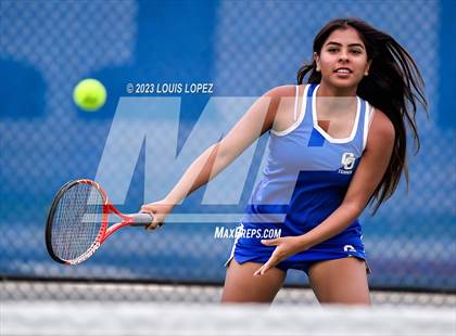 Thumbnail 2 in Charter Oak (Varsity Showcase) photogallery.