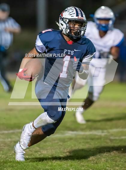 Thumbnail 3 in Westover vs. Terry Sanford photogallery.