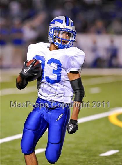 Thumbnail 2 in Whitney @ Rocklin photogallery.