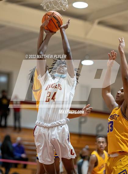Thumbnail 3 in Jack Britt @ Douglas Byrd photogallery.