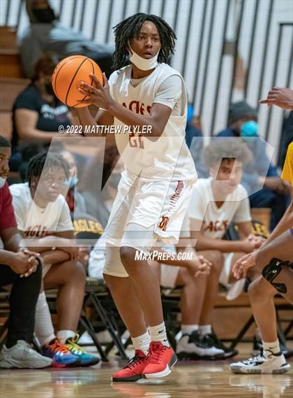Thumbnail 1 in Jack Britt @ Douglas Byrd photogallery.