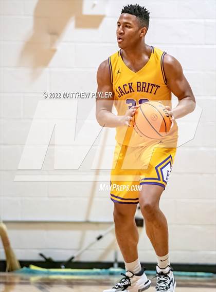 Thumbnail 1 in Jack Britt @ Douglas Byrd photogallery.