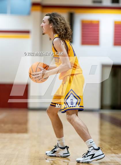 Thumbnail 1 in Jack Britt @ Douglas Byrd photogallery.
