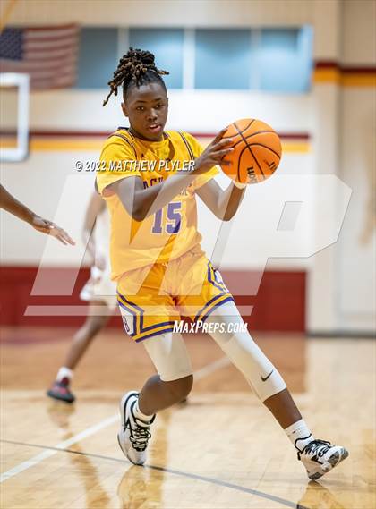 Thumbnail 1 in Jack Britt @ Douglas Byrd photogallery.