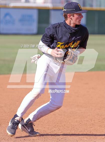 Thumbnail 1 in Canyon @ Foothill photogallery.