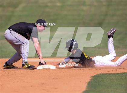Thumbnail 3 in Canyon @ Foothill photogallery.