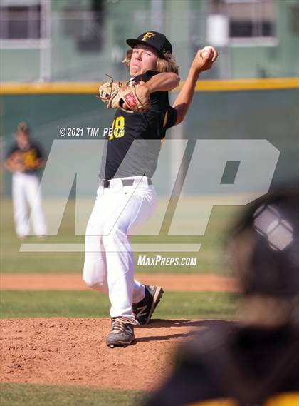 Thumbnail 1 in Canyon @ Foothill photogallery.