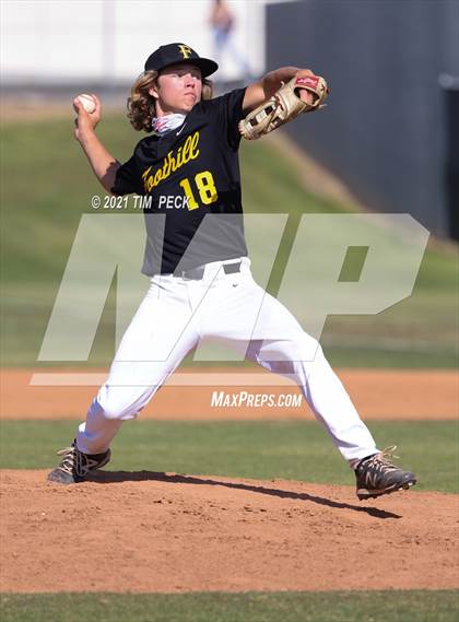 Thumbnail 1 in Canyon @ Foothill photogallery.