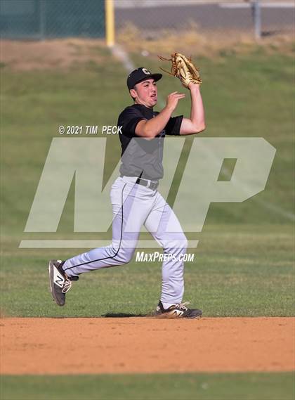 Thumbnail 3 in Canyon @ Foothill photogallery.