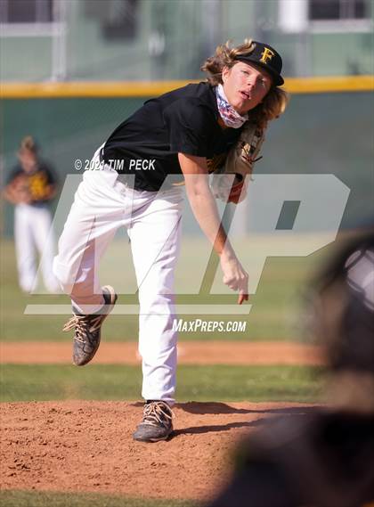 Thumbnail 2 in Canyon @ Foothill photogallery.