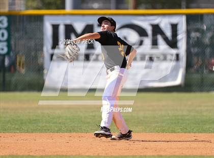 Thumbnail 1 in Canyon @ Foothill photogallery.