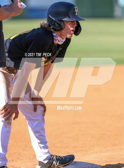 Thumbnail 2 in Canyon @ Foothill photogallery.
