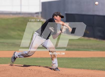 Thumbnail 2 in Canyon @ Foothill photogallery.