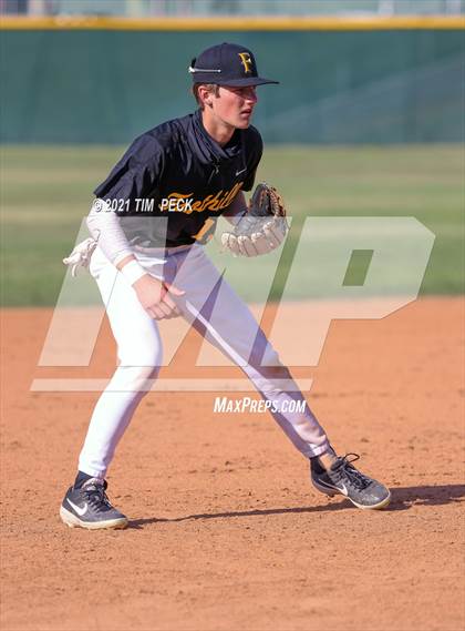 Thumbnail 1 in Canyon @ Foothill photogallery.