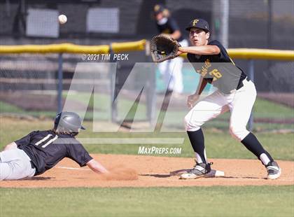 Thumbnail 2 in Canyon @ Foothill photogallery.