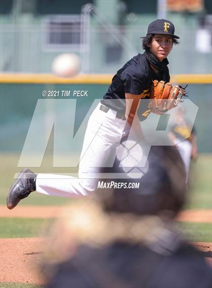 Thumbnail 2 in Canyon @ Foothill photogallery.
