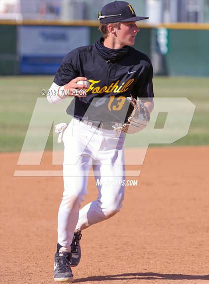 Thumbnail 3 in Canyon @ Foothill photogallery.