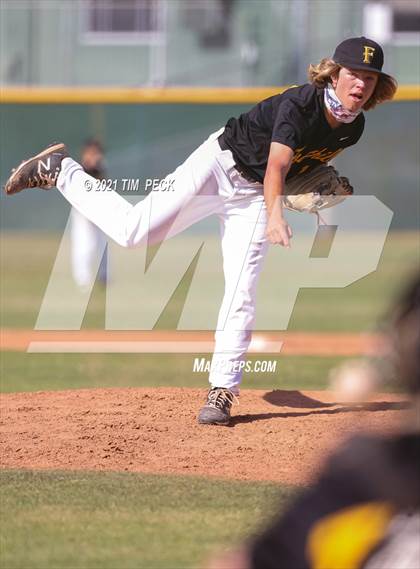 Thumbnail 1 in Canyon @ Foothill photogallery.
