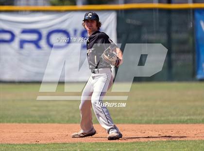 Thumbnail 1 in Canyon @ Foothill photogallery.