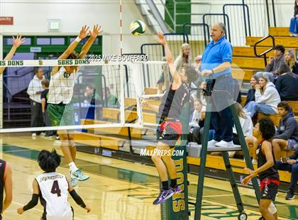 Thumbnail 2 in Elsinore vs Santa Barbara (CIF-SS D4 Round 1 Playoff) photogallery.