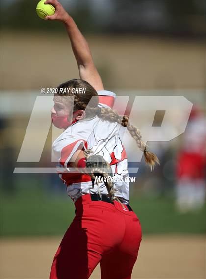 Thumbnail 3 in Lutheran vs. Eaton (CHSAA 3A Championship) photogallery.