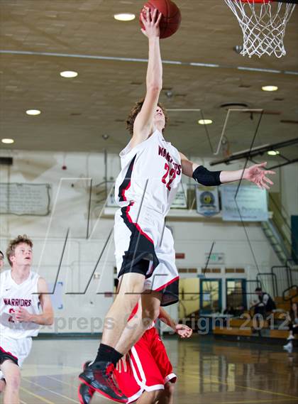 Thumbnail 2 in Carpinteria vs Santa Maria (Santa Barbara Holiday Classic) photogallery.