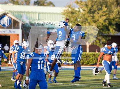 Thumbnail 3 in Tampa Catholic @ Jesuit photogallery.