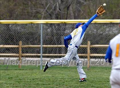 Thumbnail 1 in Covington Catholic @ Newport Central Catholic photogallery.
