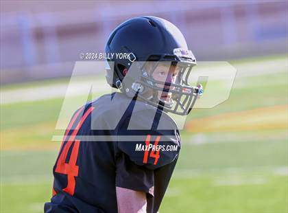 Thumbnail 2 in Grand Saline vs Rains photogallery.