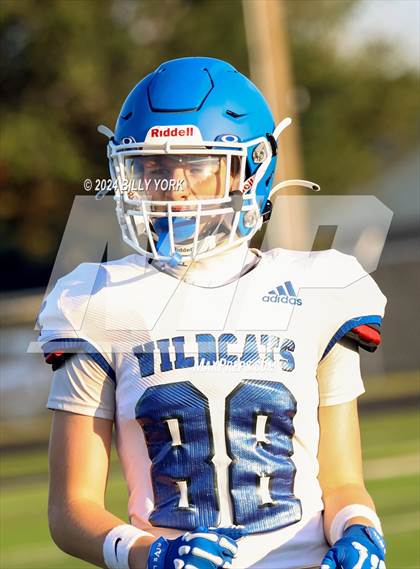 Thumbnail 1 in Grand Saline vs Rains photogallery.