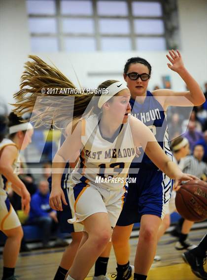 Thumbnail 1 in East Meadow vs.  Calhoun (Section 8 Class AA 1st Round Playoff) photogallery.