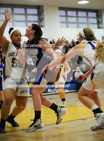 Thumbnail 3 in East Meadow vs.  Calhoun (Section 8 Class AA 1st Round Playoff) photogallery.