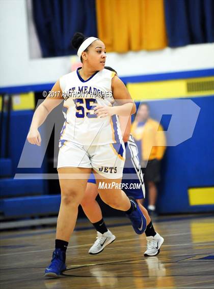 Thumbnail 3 in East Meadow vs.  Calhoun (Section 8 Class AA 1st Round Playoff) photogallery.