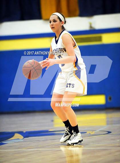 Thumbnail 3 in East Meadow vs.  Calhoun (Section 8 Class AA 1st Round Playoff) photogallery.